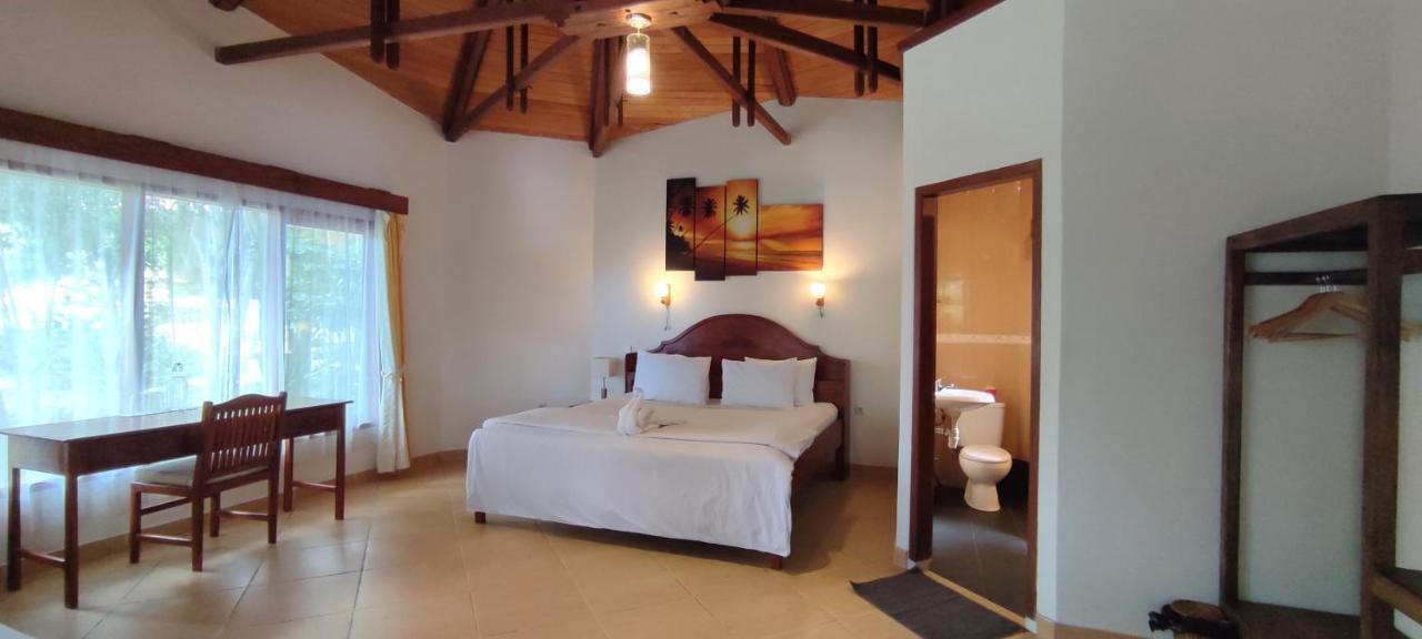 Bara Beach Bungalows Бира Екстериор снимка